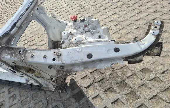 BMW 5 F10 F11 Bumper support mounting bracket corner 