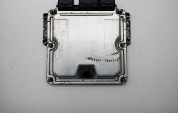 Citroen Xsara Picasso Engine control unit/module 0281011521 9651593480