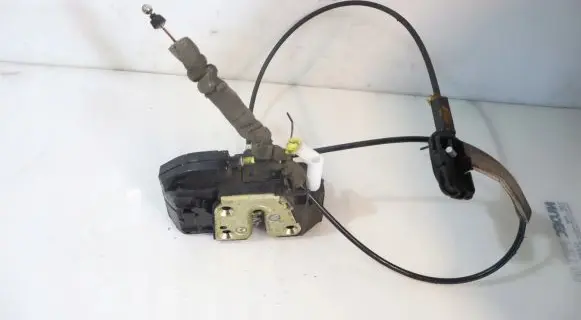 Nissan Micra Front door lock