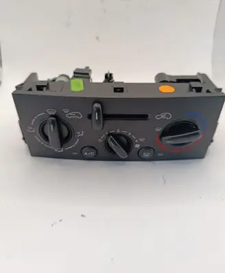 Peugeot 207 Climate control unit 69910002 1105200 N102079B4