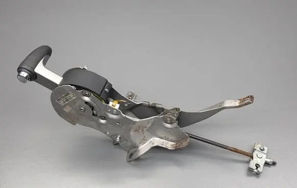 Honda CR-V Handbrake/parking brake lever assembly 4710FSWWA030