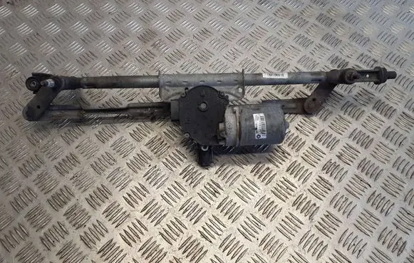 Chrysler Grand Voyager V Front wiper linkage and motor W00002573