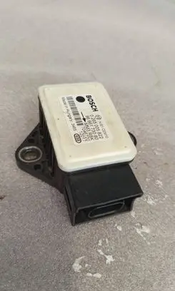 Citroen Berlingo ESP acceleration yaw rate sensor 9666173080 0265005822