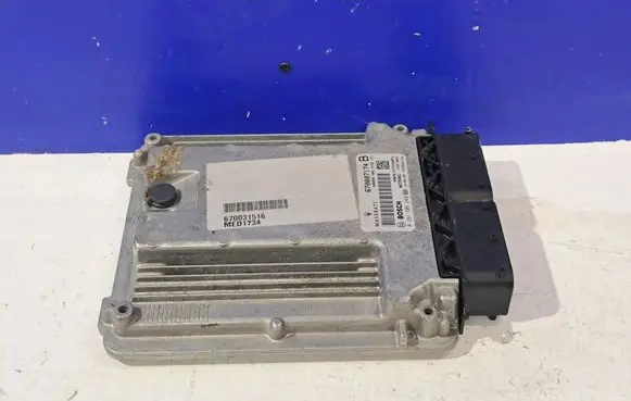 Maserati Ghibli Engine control unit/module 0261S09248 670007174