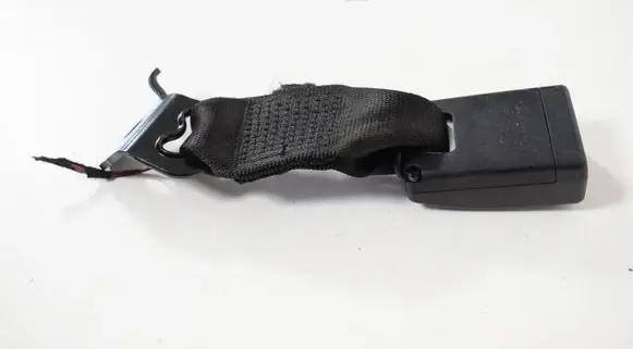 BMW M4 F82 F83 Rear seatbelt buckle 7266352
