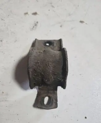 Citroen Berlingo Sway bar bush bracket, front 