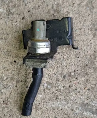 Renault Scenic IV - Grand scenic IV Exhaust gas pressure sensor 223650901R 81CP5001