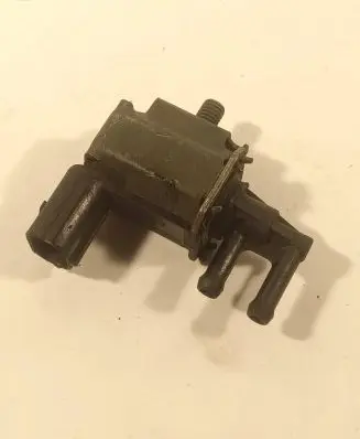Nissan X-Trail T30 Turbo solenoid valve K5t48075
