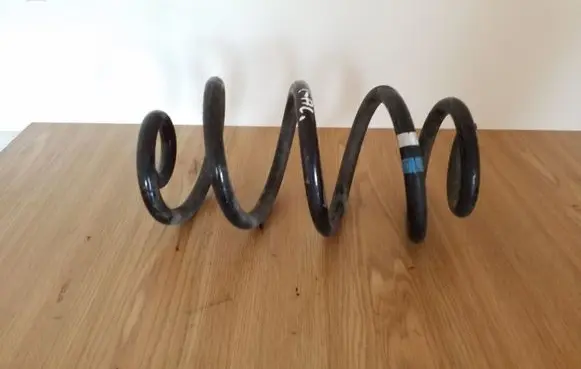 Nissan Qashqai Rear coil spring