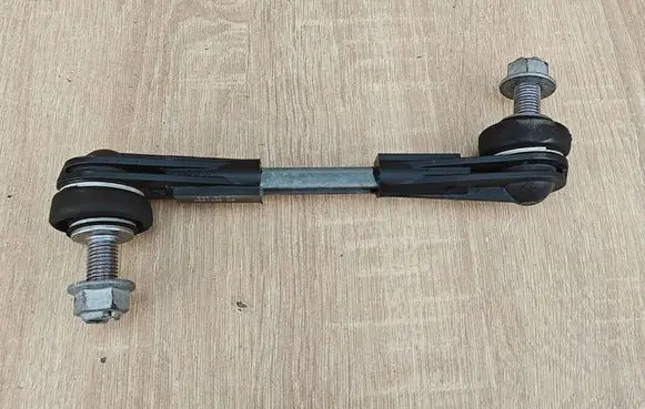 BMW 5 G30 G31 G38 Front anti-roll bar/stabilizer link 6861485
