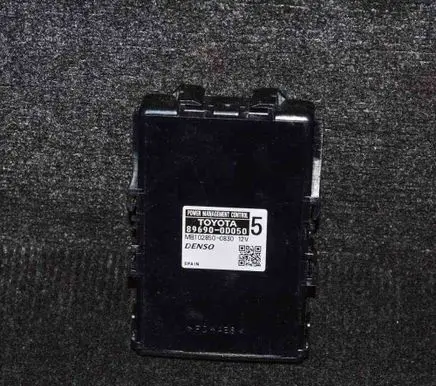 Toyota Yaris Other devices MB1028500830 896900D050