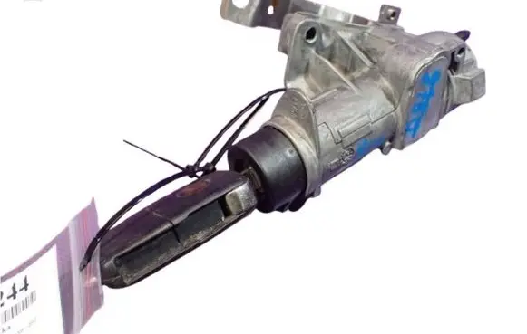 Seat Ibiza IV (6J,6P) Ignition lock