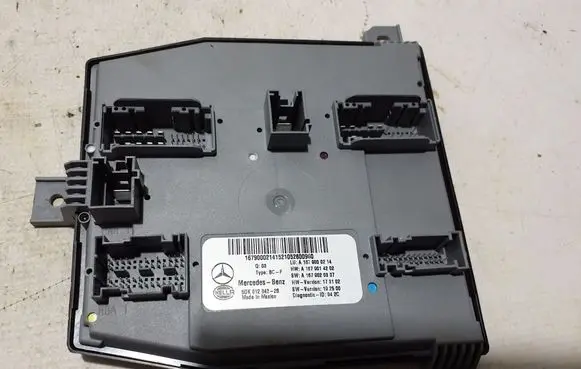 Mercedes-Benz GLE W167 Comfort/convenience module A1679000214