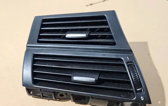 BMW X5 E70 Dashboard side air vent grill/cover trim 9227767 14482110