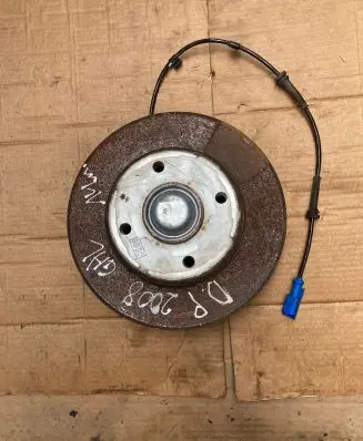 Peugeot 2008 I Rear wheel hub