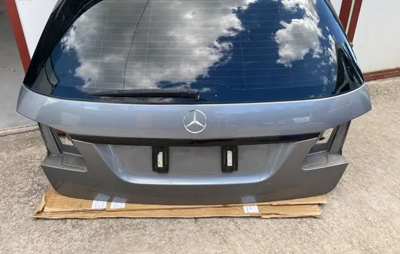 Mercedes-Benz E W212 Tailgate/trunk/boot lid