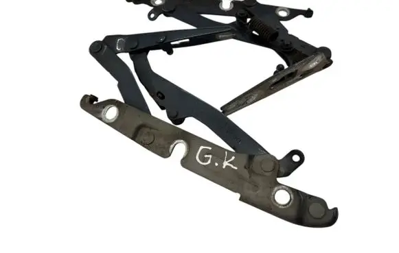 Audi A6 S6 C6 4F Tailgate/trunk/boot hinge 4F5827302 4F5827301 5306