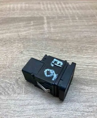 Volkswagen PASSAT B6 Hand parking brake switch 114992 6900H34