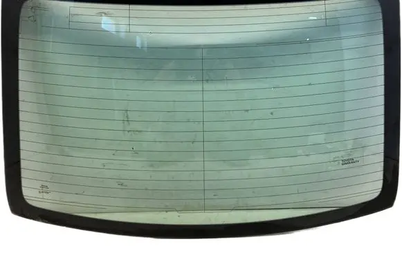 Toyota Avensis T270 Rear windscreen/windshield window 