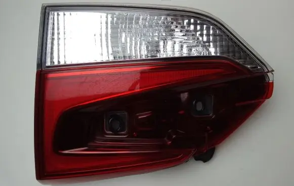 Subaru Forester SK Tailgate rear/tail lights 84251SJ000