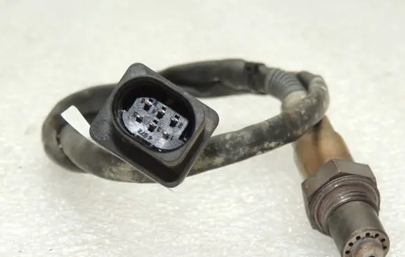 Volkswagen Tiguan Lambda probe sensor 1K0998262AD