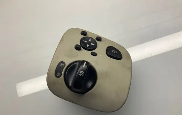 Mercedes-Benz C W203 Light switch A2035450704 04058522 24406574737