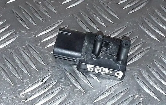 Volvo S80 Exhaust gas pressure sensor 6g9n5l200ab