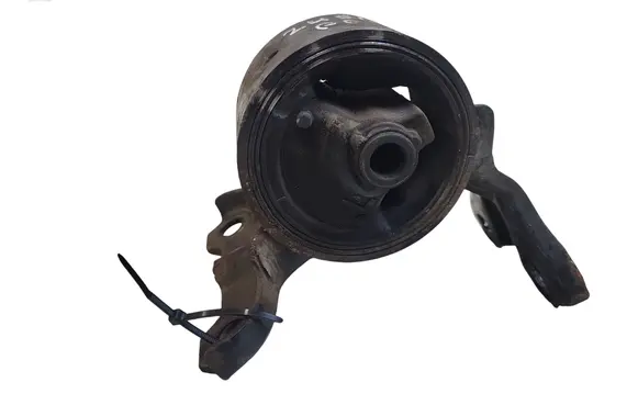 Citroen C-Crosser Engine mount bracket