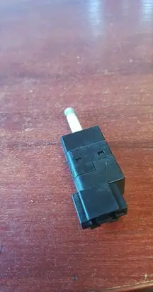 Mercedes-Benz E W211 Brake pedal sensor switch 0015454009