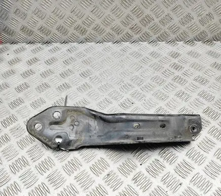 Cadillac Escalade Fender mounting bracket 23488050