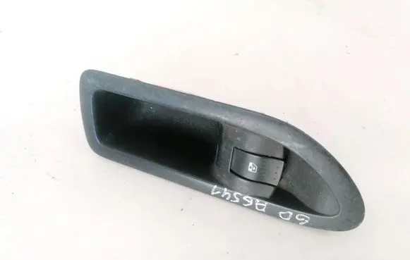 Renault Laguna II Electric window control switch 8200016014