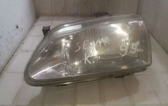 Renault Scenic I Headlight/headlamp 7700838683M 37701678457