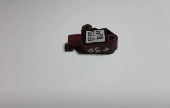 Volvo V50 Airbag deployment crash/impact sensor 30737138