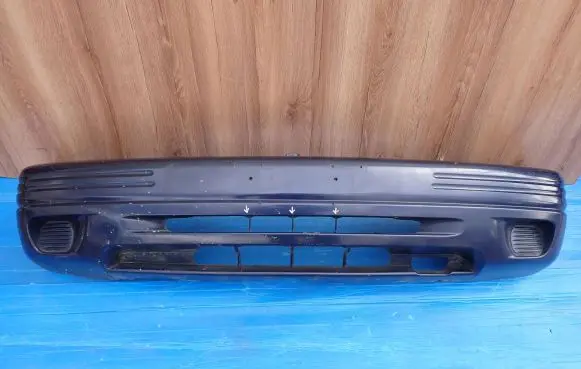 Suzuki Grand Vitara I Front bumper