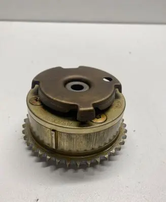 BMW 5 E60 E61 Camshaft pulley/ VANOS 7522290