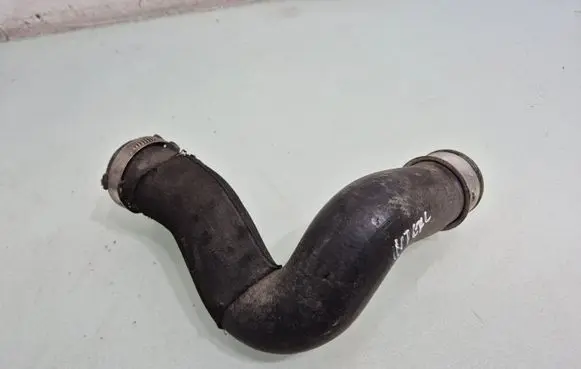 Intercooler hose/pipe