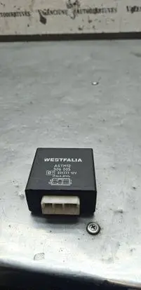 Volkswagen Golf IV Tow bar relay ASTM12 651777