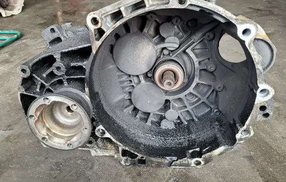 Volkswagen Eos Manual 6 speed gearbox JLU