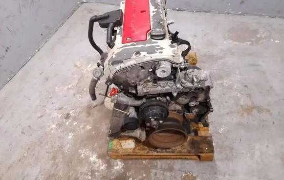 Mercedes-Benz CLK A208 C208 Engine 1110107600 1110109945
