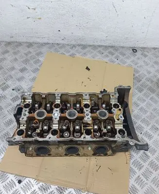 Mercedes-Benz E W211 Engine head R2720162501