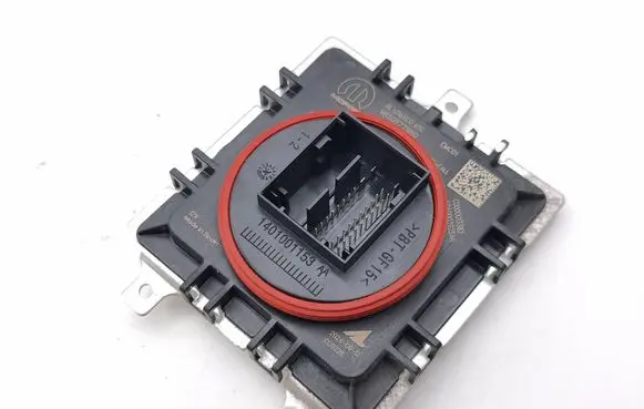 Peugeot 3008 III LED ballast control module 9850777980