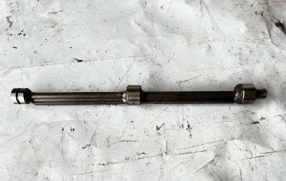 Toyota Land Cruiser (J120) Balance shaft