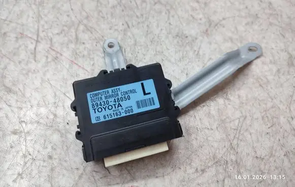 Lexus RX 450H Wing mirror control module 8943048050 615163000