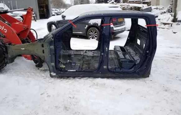 Nissan Navara D23 Roof 
