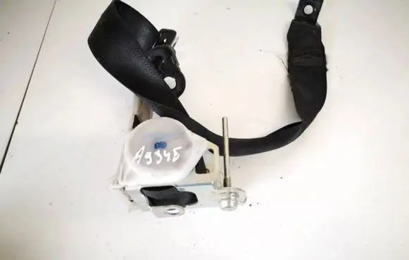Opel Zafira A Front seatbelt 90560635
