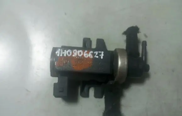 Volkswagen PASSAT B5.5 Turbo solenoid valve 1H0906627