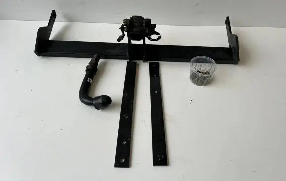 Ford Kuga II Tow bar 