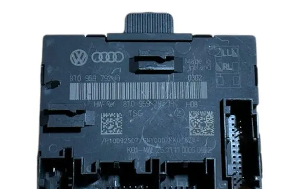 Audi A4 S4 B8 8K Door control unit/module 8T0959792H P10092507