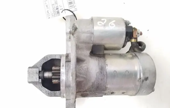 Nissan Juke I F15 Starter motor 23300EN20B
