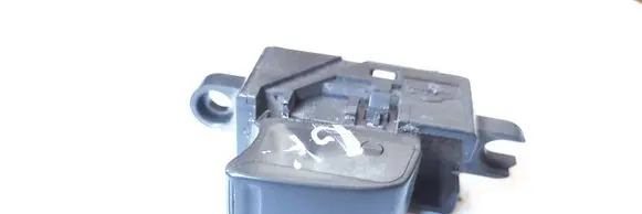 Nissan Almera Electric window control switch